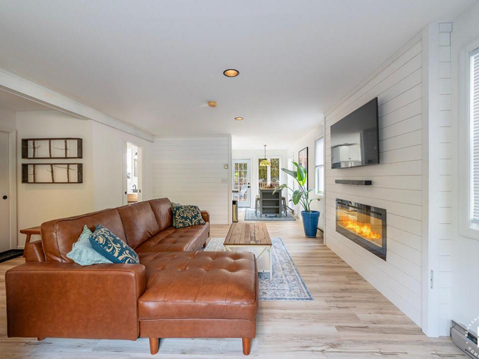 LakePlacidHomeOnSchoolStreet_LivingRoom_