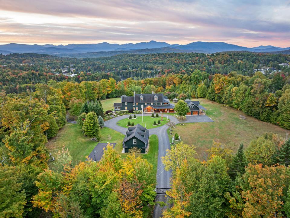 Forest-Brook-Drive-Lake-Placid-NY-9