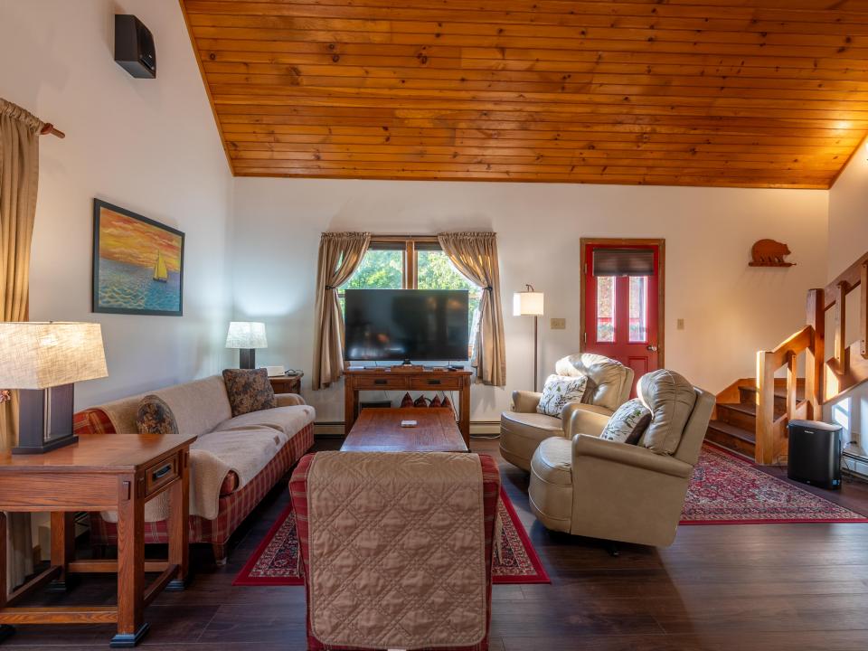 425 Bonnieview Rd WT-22