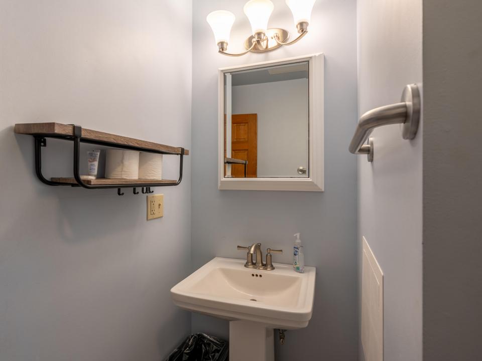 425 Bonnieview Rd WT-33