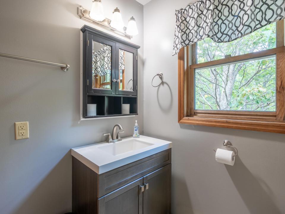 425 Bonnieview Rd WT-47