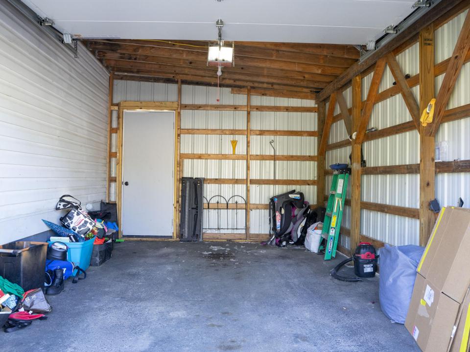 One-Car Garage