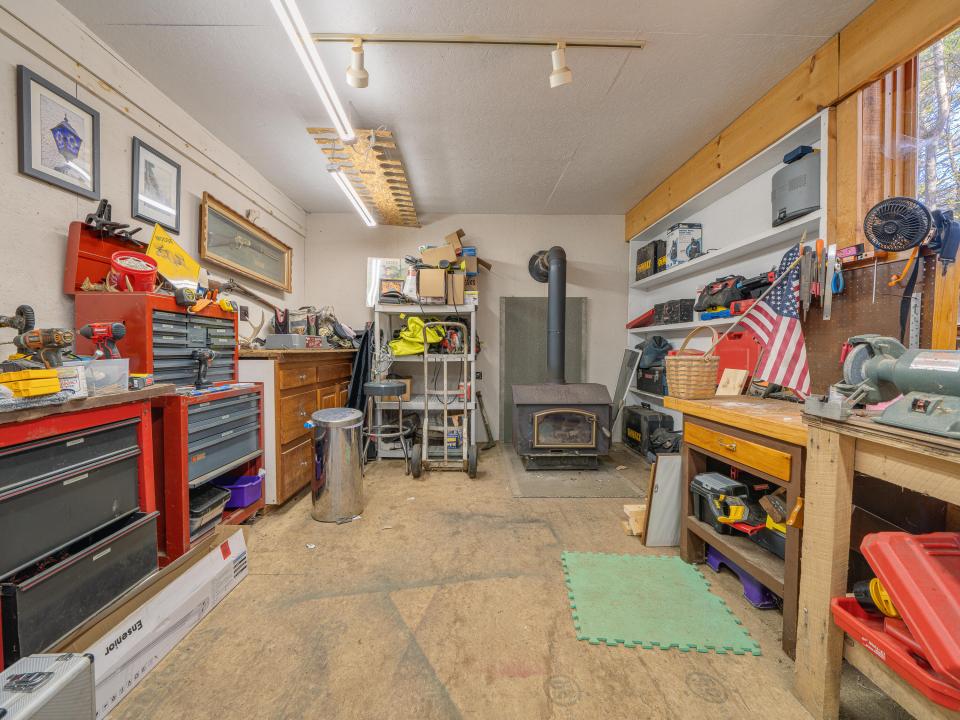 36 Adam's Park Way-28