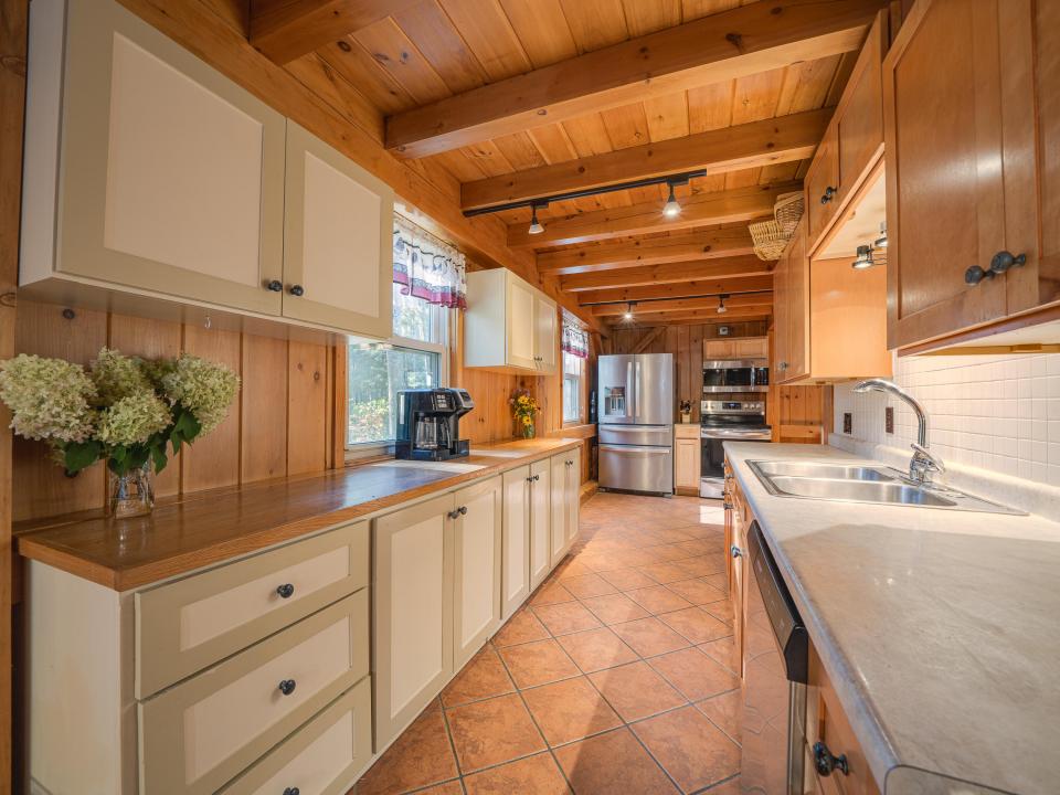 36 Adam's Park Way-52