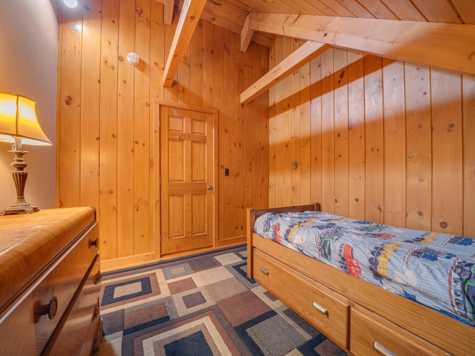 36 Adam's Park Way-69