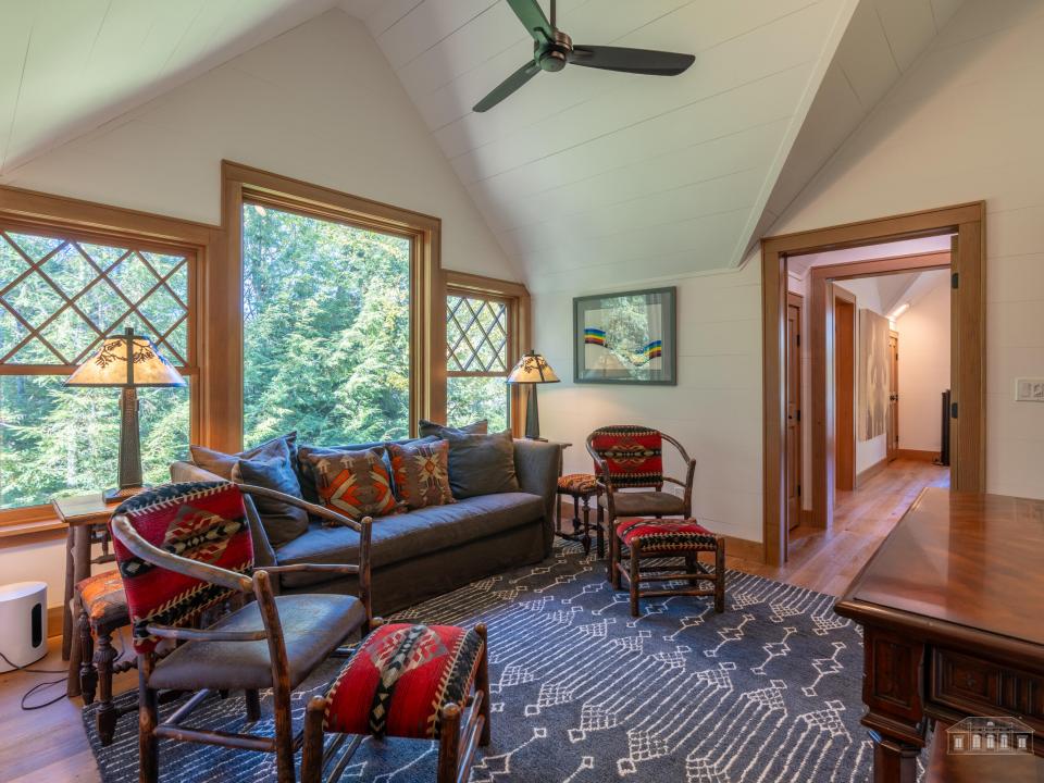 Camp Yellow Birch Interiors-61