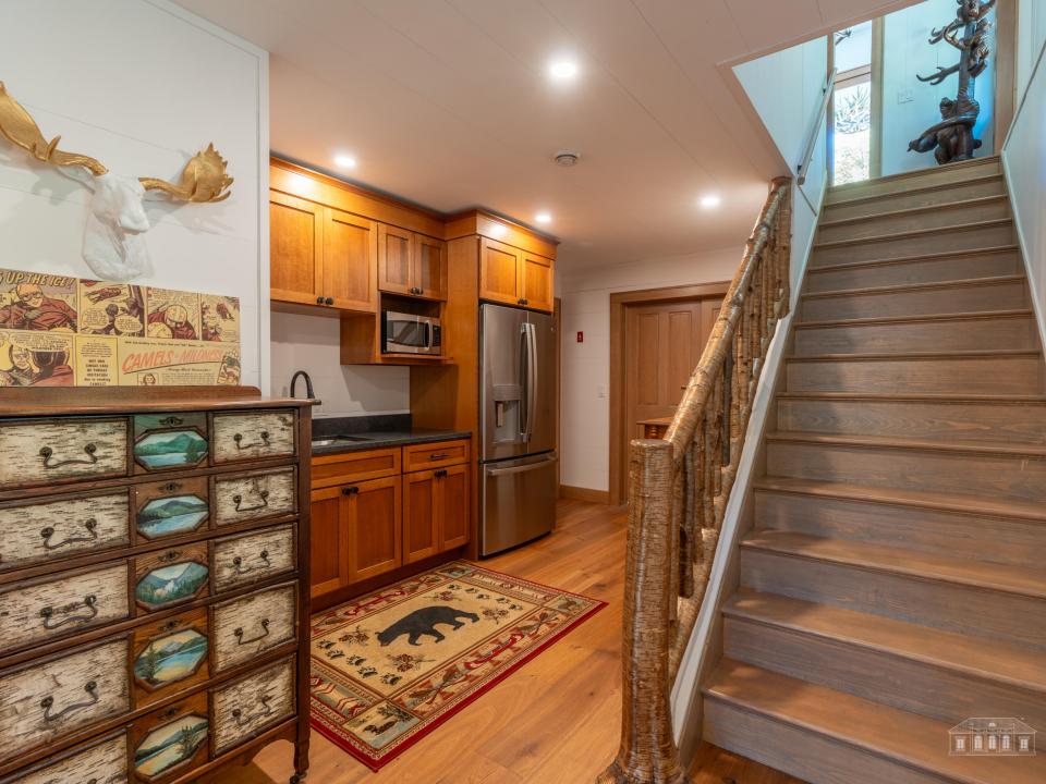 Camp Yellow Birch Interiors-77