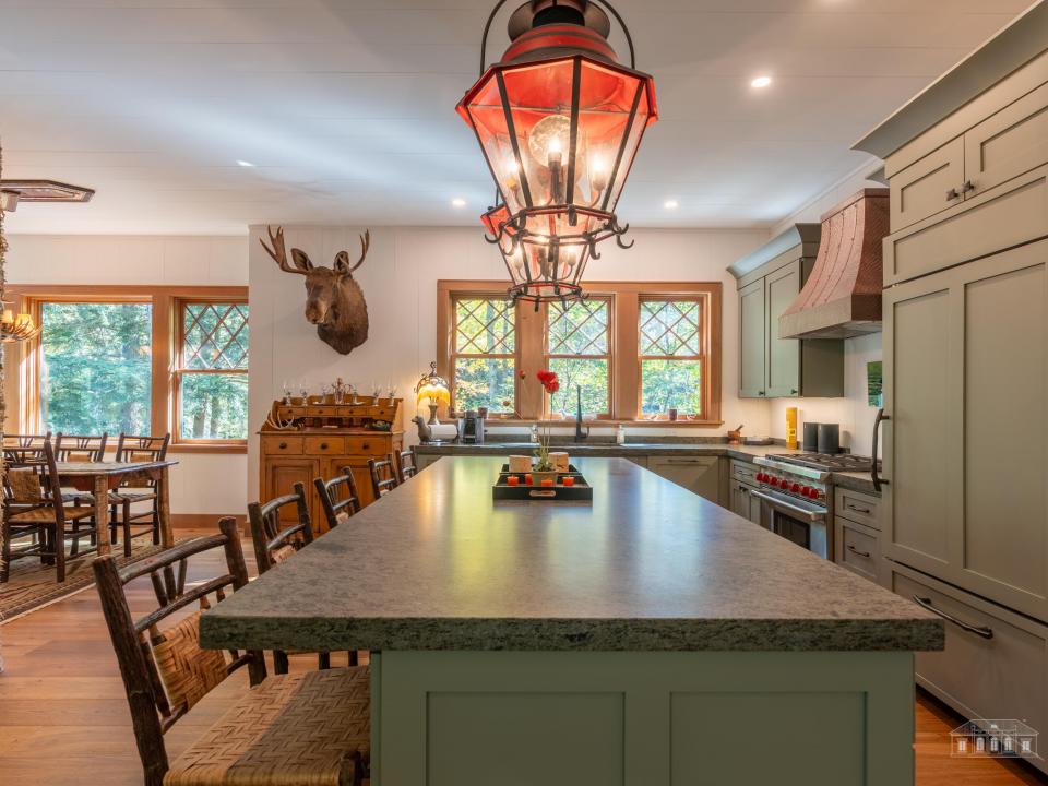 Camp Yellow Birch Interiors-3