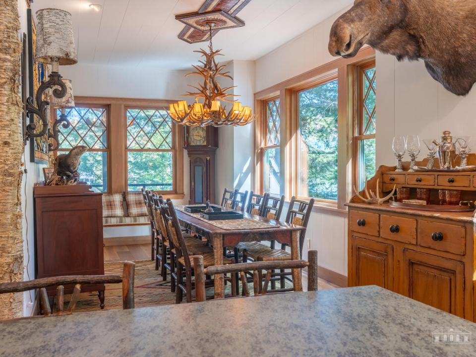 Camp Yellow Birch Interiors-18