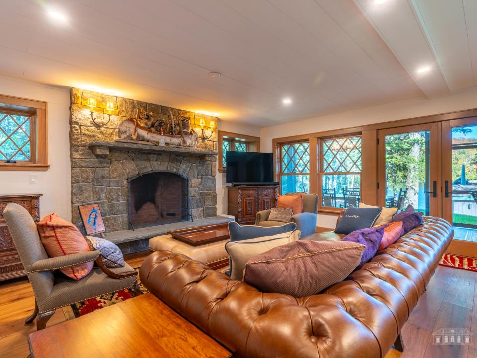 Camp Yellow Birch Interiors-85
