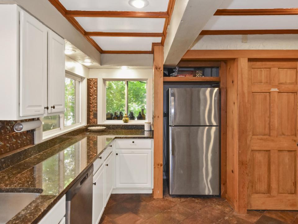 Spacious Kitchen