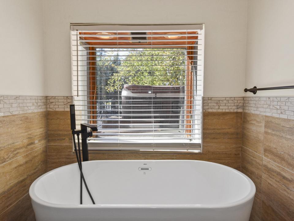 Oversized Soaking Tub