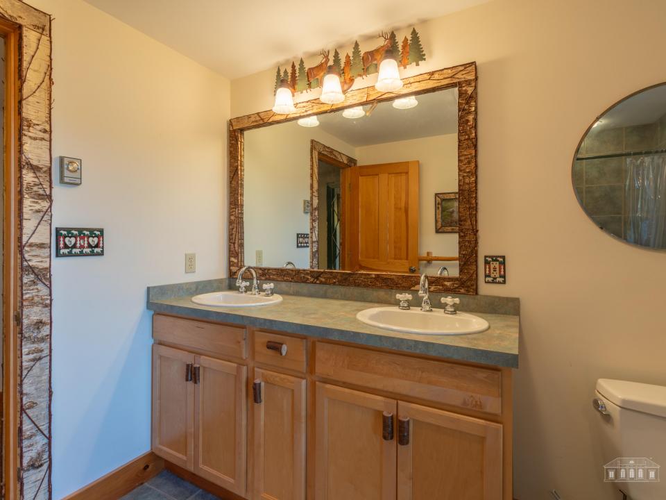 363 Whiteface Inn Ln Unit 9 LP-125