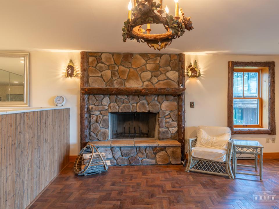 363 Whiteface Inn Ln Unit 9 LP-122