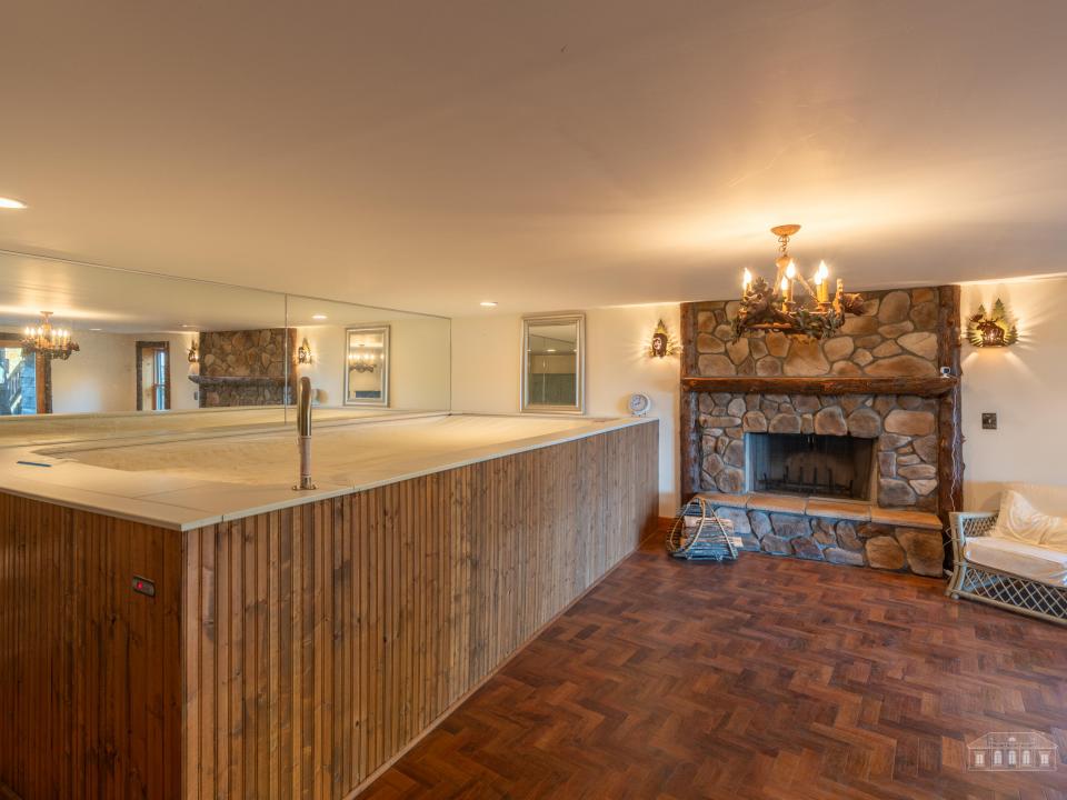 363 Whiteface Inn Ln Unit 9 LP-120