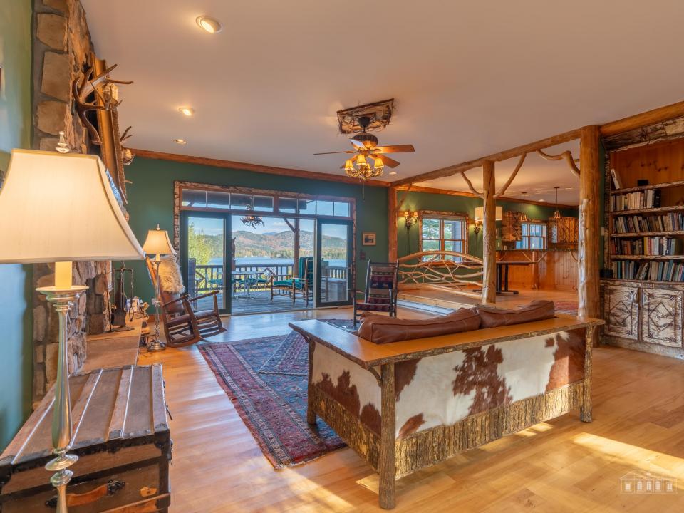 363 Whiteface Inn Ln Unit 9 LP-110