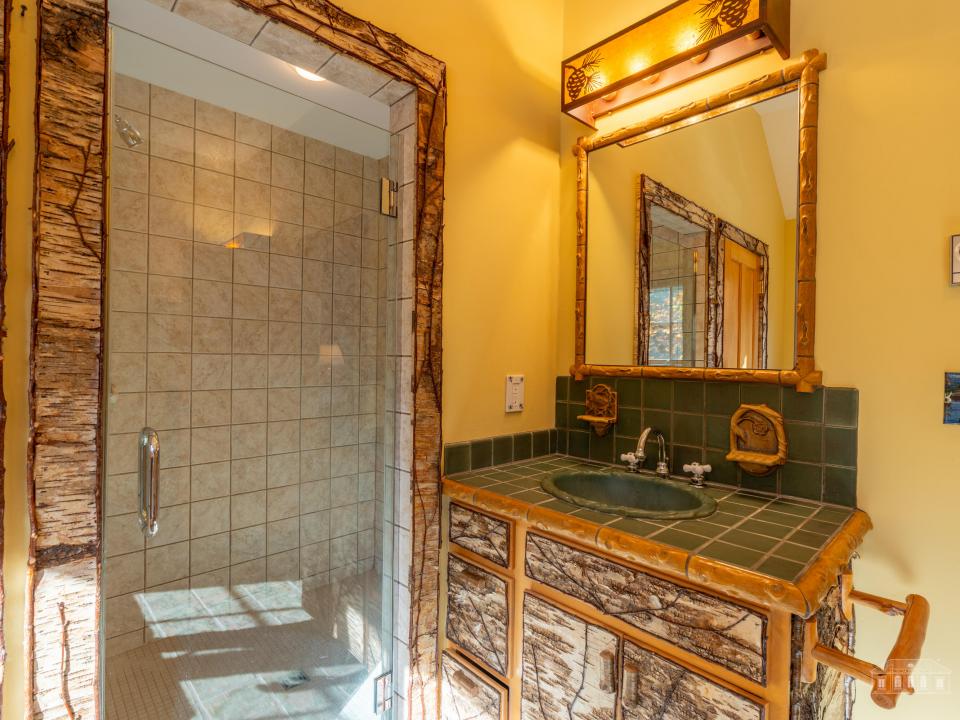 363 Whiteface Inn Ln Unit 9 LP-73