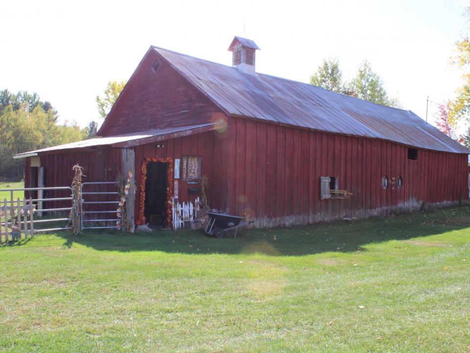 Barn