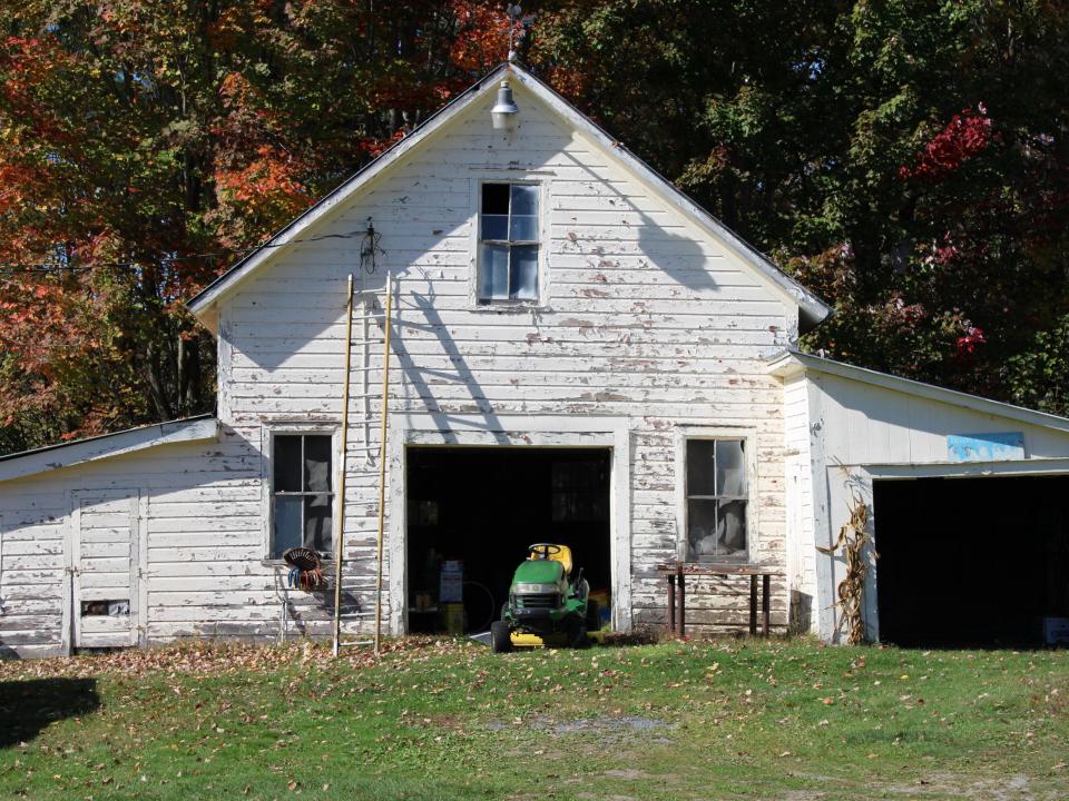Barn 2