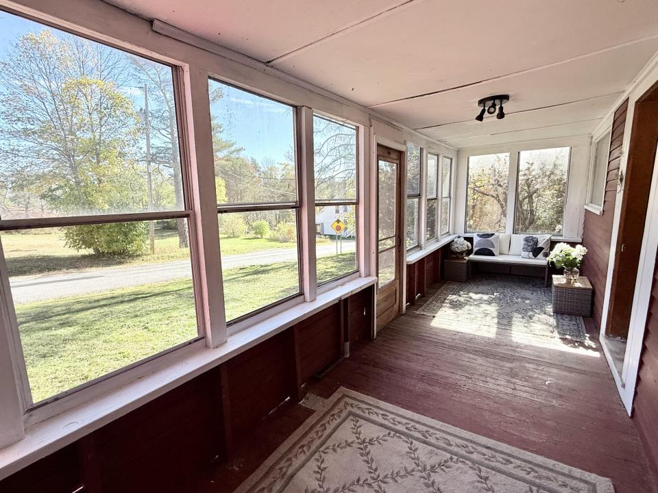 Enclosed porch