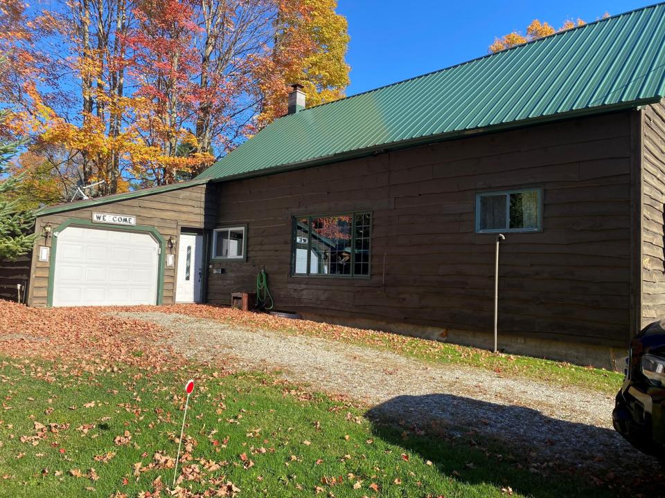 Attached Garage