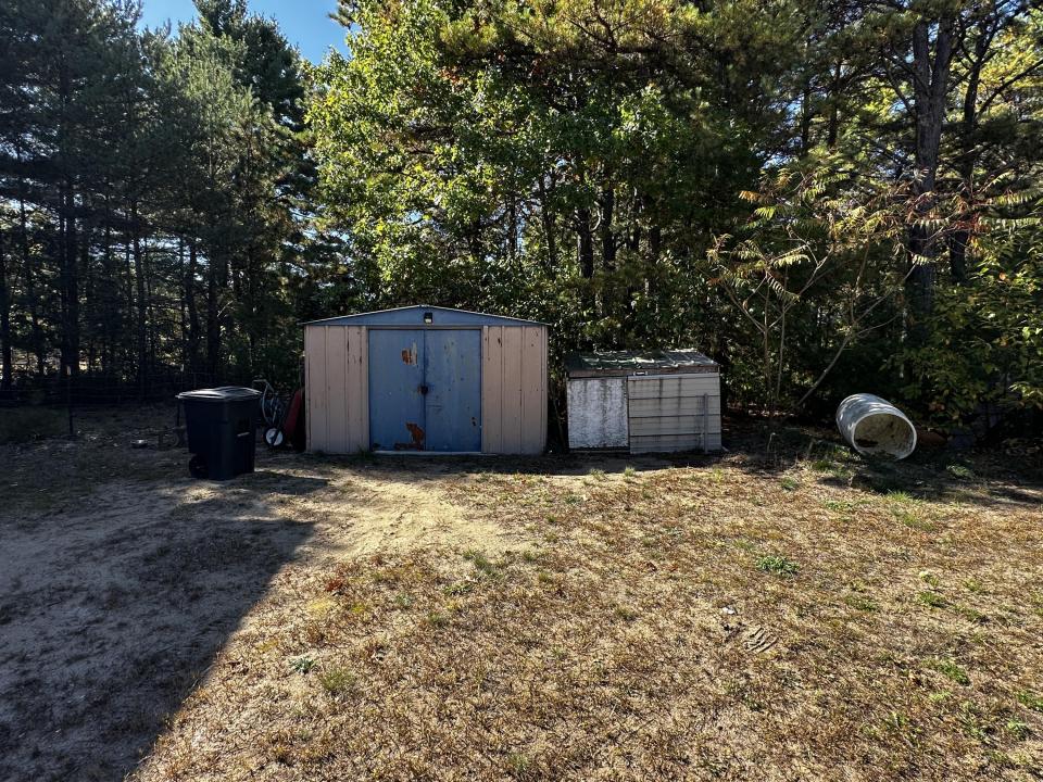 Shed