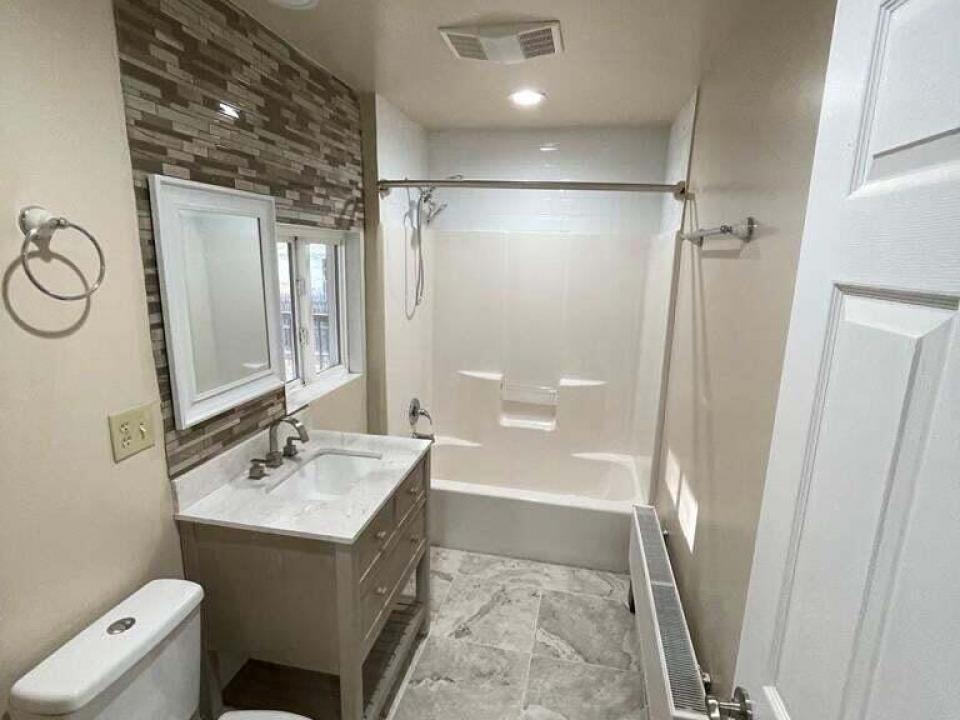 First Floor Bath 1