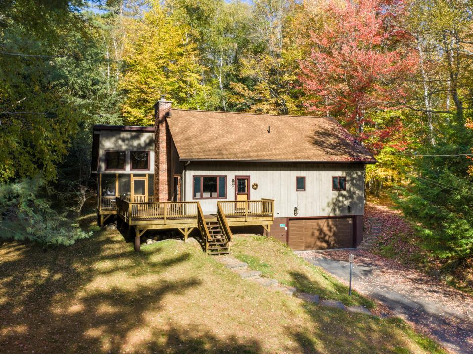 120 Riverside Dr SL-1