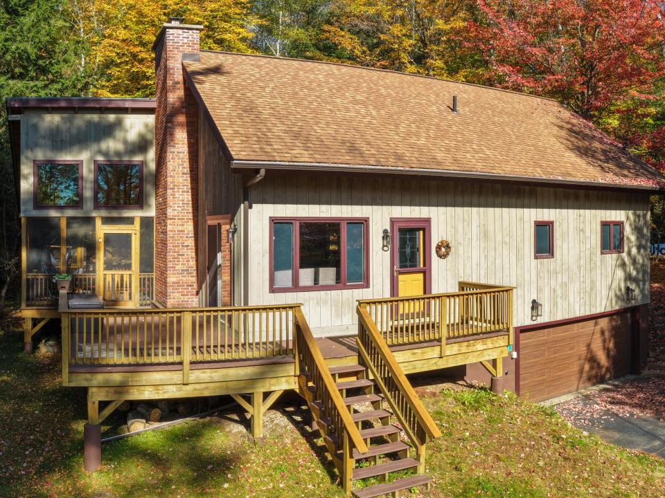 120 Riverside Dr SL-2