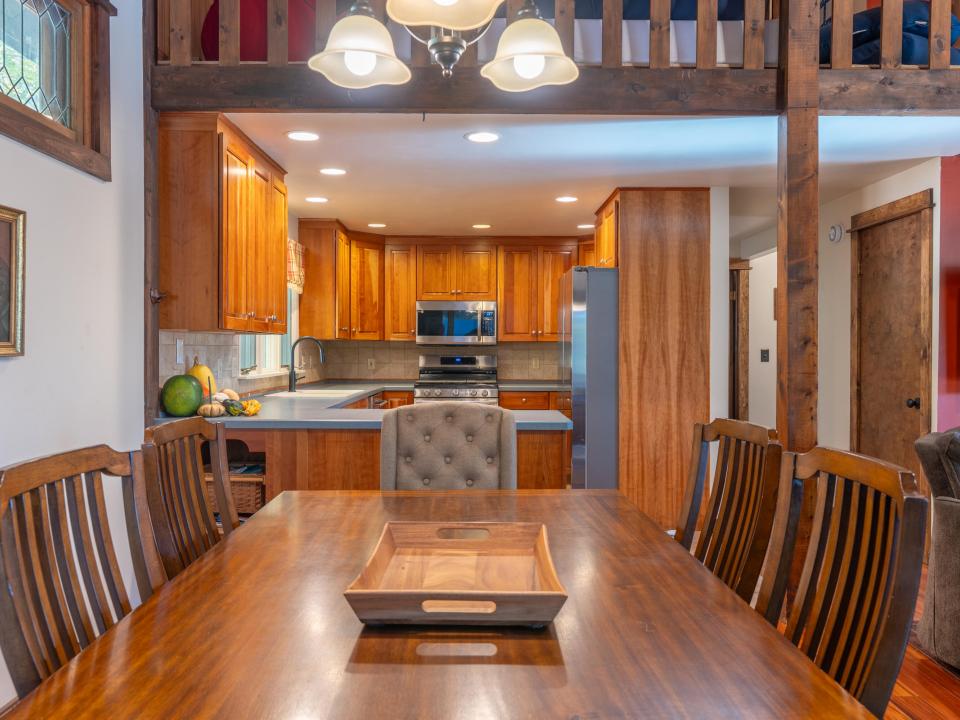 120 Riverside Dr SL-21