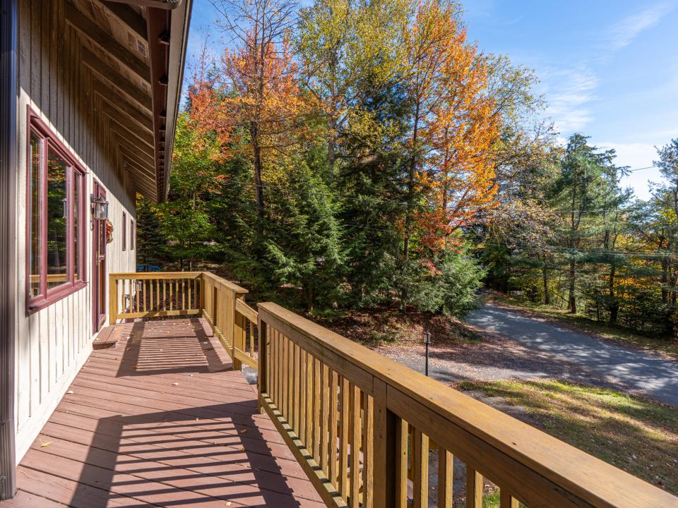 120 Riverside Dr SL-48