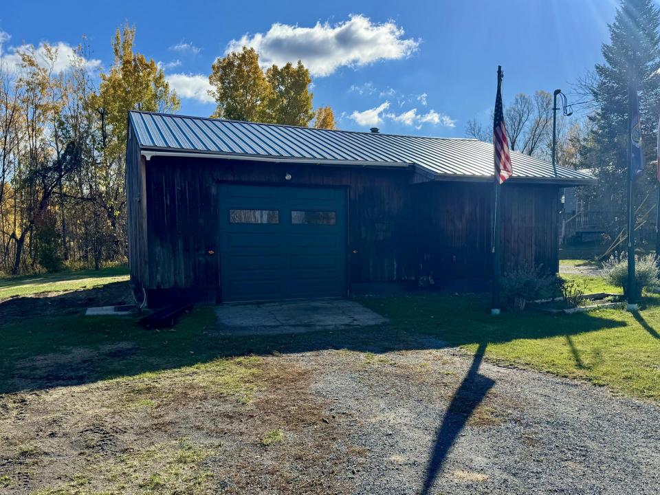 0AC79A3C-86D3-43F3-9BDD-67C3D0AEA377_1_2