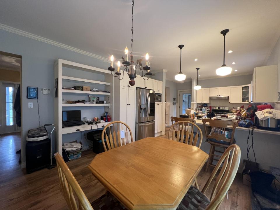 Eat In Kitchen