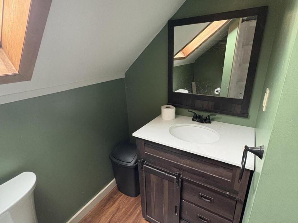 upstairs bathroom
