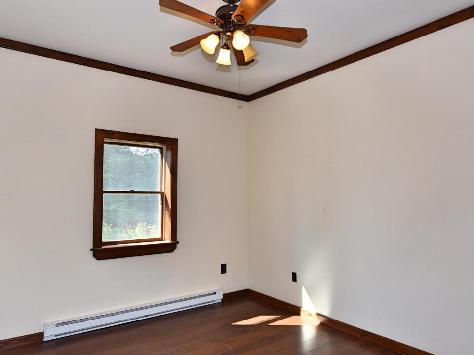 Bedroom 2 (3)