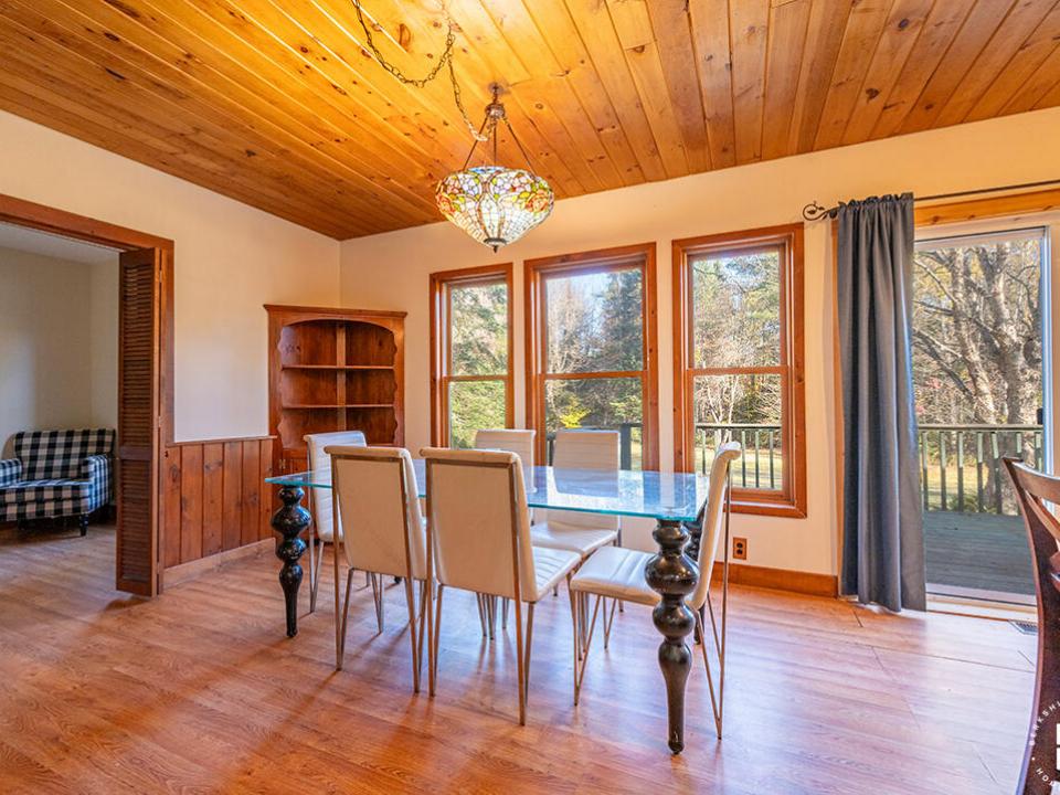 HomeInRainbowLake_DR_R