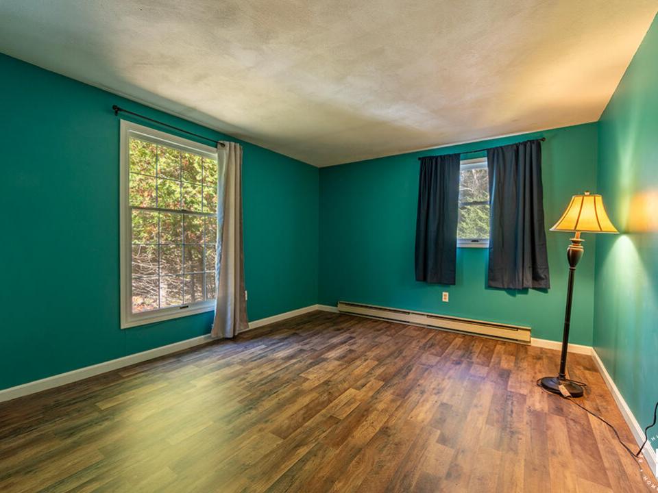 TupperLakeSplitLevel_Bedroom2