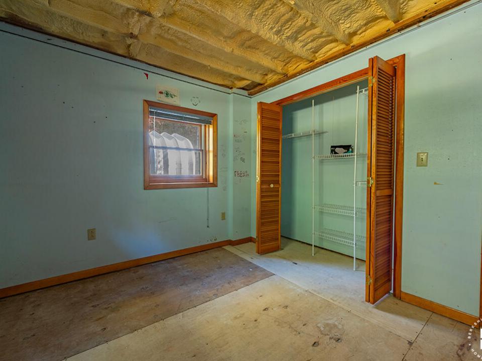 TupperLakeSplitLevel_Bedroom4