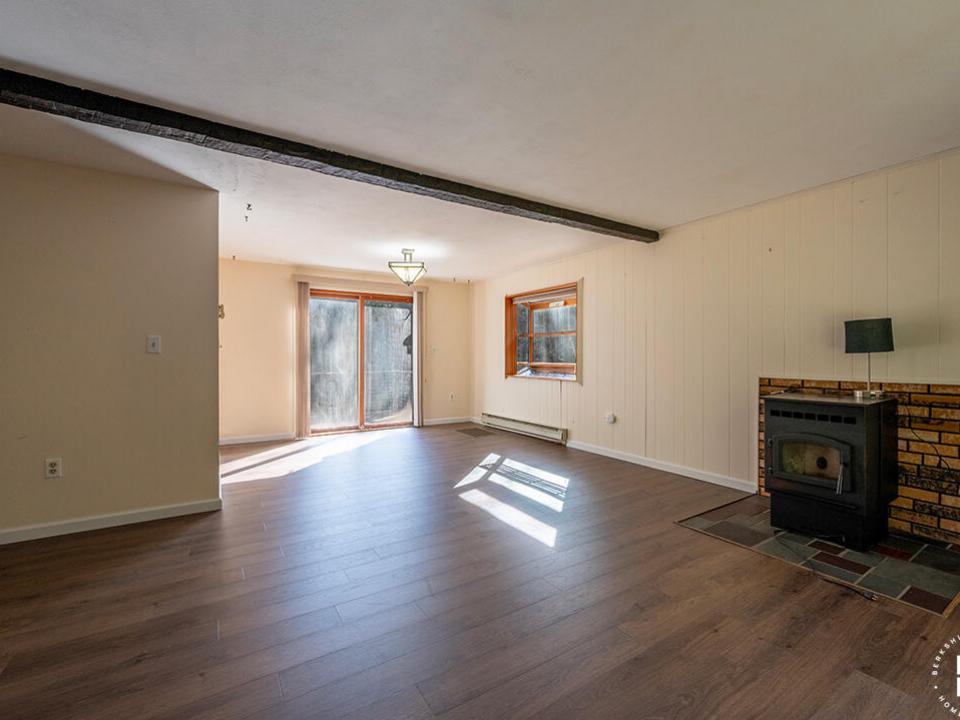 TupperLakeSplitLevel_LR_DR