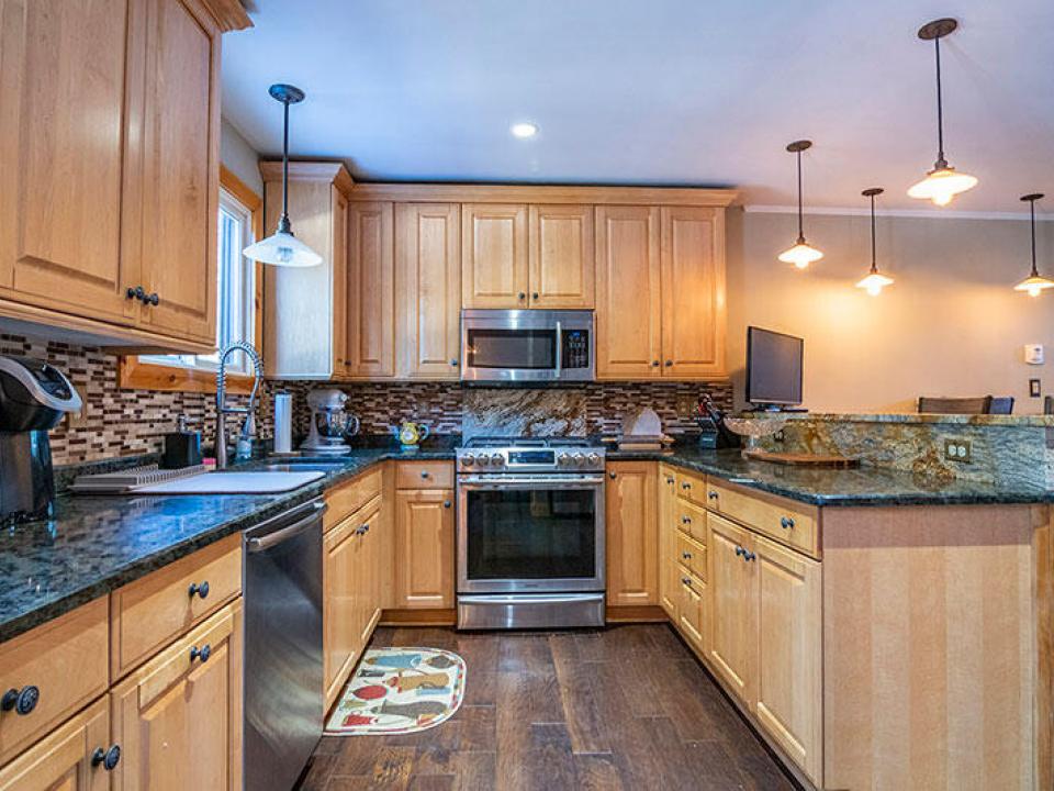 Little_Guys_Lodge_Kitchen Little_Guys_Lodge_Kitchen