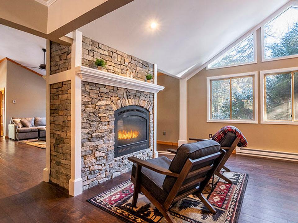 Little_Guys_Lodge_Den Little_Guys_Lodge_Den