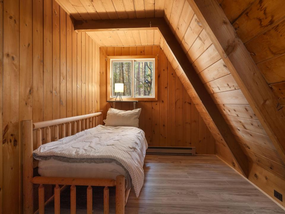 23-Red-Fox-Drive-Jay-NY-8