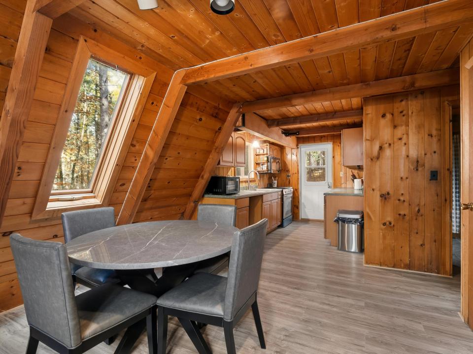 23-Red-Fox-Drive-Jay-NY-6