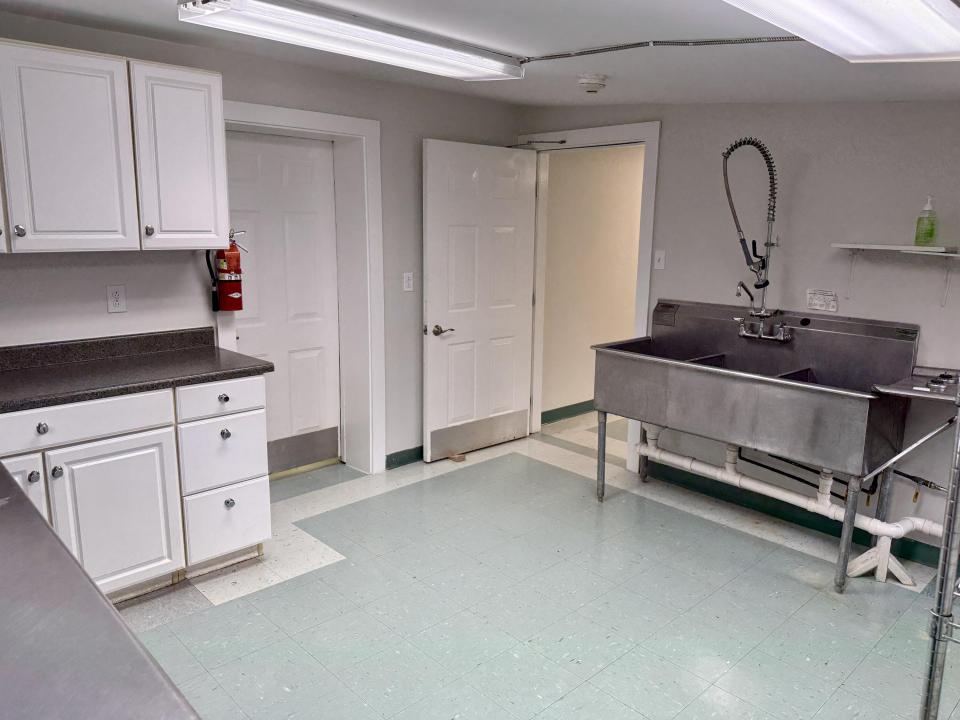 Commercial Kitchen