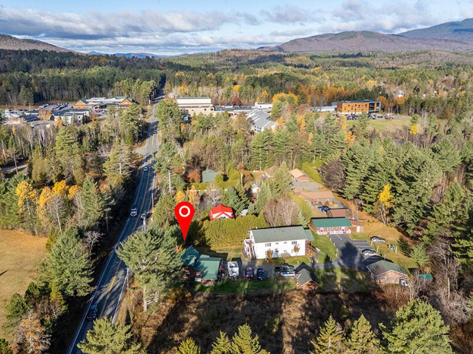 LakePlacidHomeOnOldMil_A_Exterior_Side_T