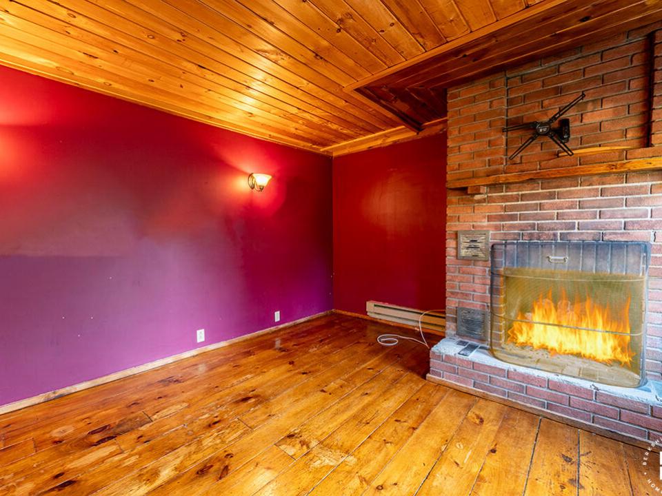 LakePlacidHomeOnOldMil_LR_R