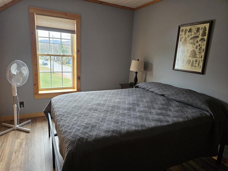 Magurk - bedrm III again