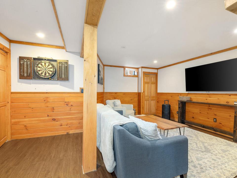 137-mountain-view-lane-wilmington-ny-129