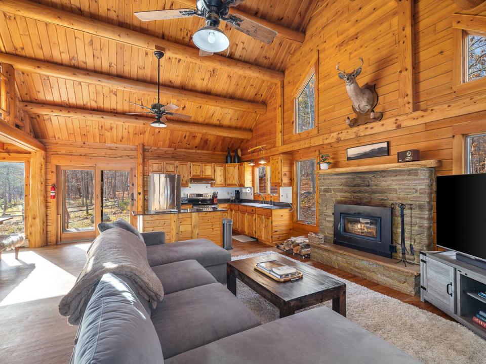 137-mountain-view-lane-wilmington-ny-129