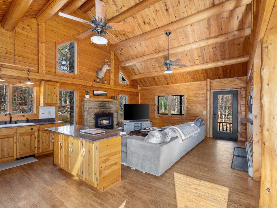 137-mountain-view-lane-wilmington-ny-129